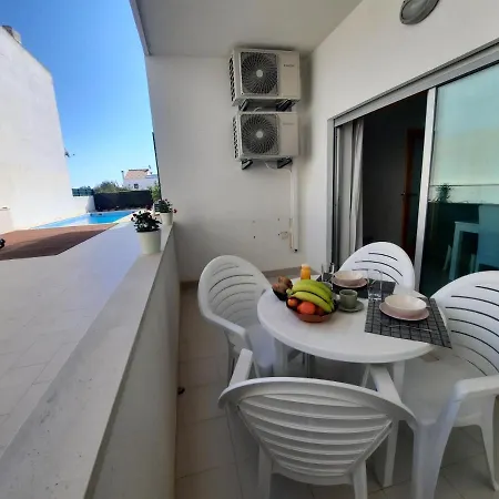 Casa Mandala, T1 Com Piscina Apartmán