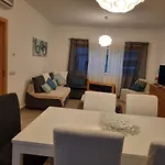 Casa Mandala, T1 Com Piscina *